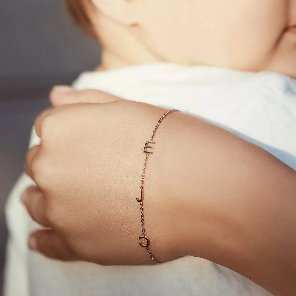 Personalized bracelet with side initials